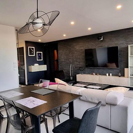Le Perchoir, High-End & Panoramic View Apartment ทรัวส์ ภายนอก รูปภาพ